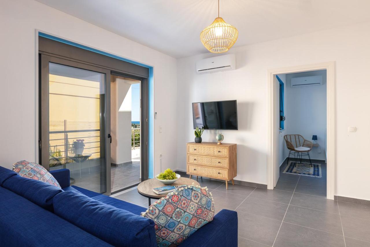 Greek Sky - New Modern Apartment With Shared Pool Tavronitis Eksteriør bilde