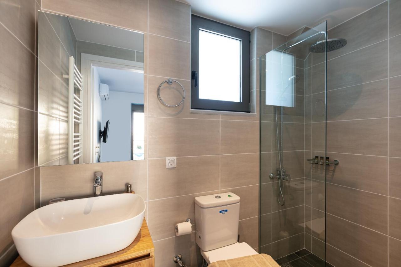 Greek Sky - New Modern Apartment With Shared Pool Tavronitis Eksteriør bilde