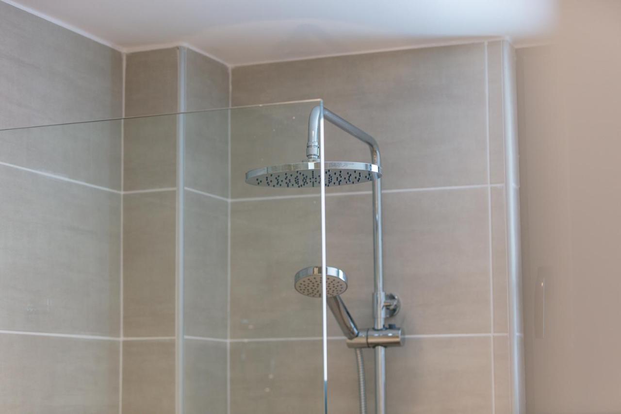 Greek Sky - New Modern Apartment With Shared Pool Tavronitis Eksteriør bilde